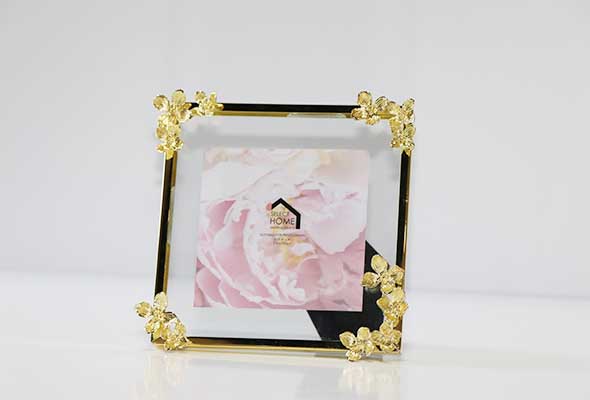 Pretty Garden Small Flower photo frame 