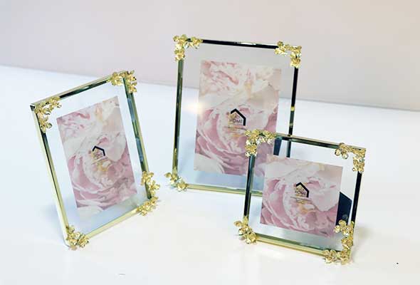 Pretty Garden Small Flower photo frame 