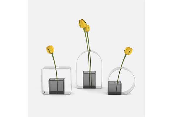 Set of 3 Geometric Metal Frame with Glass Vases